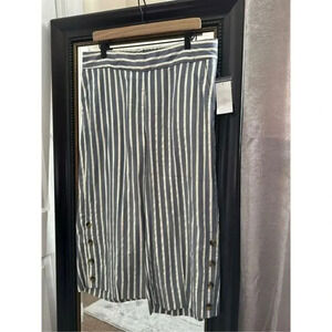 NEW DIRECTIONS NAVY/WHITE/GOLD‎ SPRING BloomsCapri Pants NWT Petite Large/